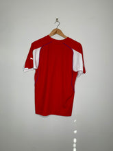 Load image into Gallery viewer, Czech Republic Training Shirt 2004 BNWT
