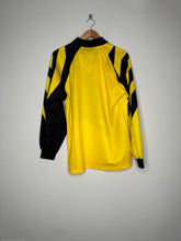 Load image into Gallery viewer, Juventus Goalkeeper Shirt 1996/1997
