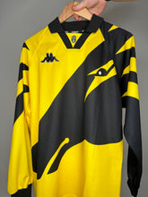 Load image into Gallery viewer, Juventus Goalkeeper Shirt 1996/1997
