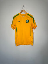 Load image into Gallery viewer, Celtic Training Shirt 2010/2011
