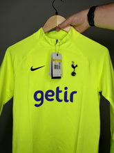 Load image into Gallery viewer, Tottenham Hotspur 1/4 Zip 2022/2023 BNWT
