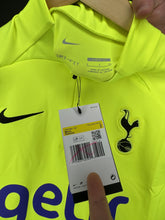 Load image into Gallery viewer, Tottenham Hotspur 1/4 Zip 2022/2023 BNWT
