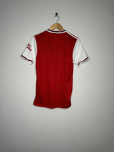 Load image into Gallery viewer, AS Roma Home Shirt 2011/2012 #18
