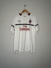 Load image into Gallery viewer, AC Milan Away Shirt 2018/2019 Cutrone 63
