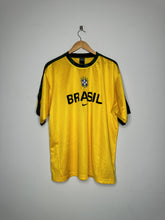 Load image into Gallery viewer, Brazil Training Shirt 2002
